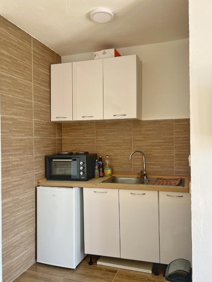Jg Studio Apartment Vranjina ภายนอก รูปภาพ